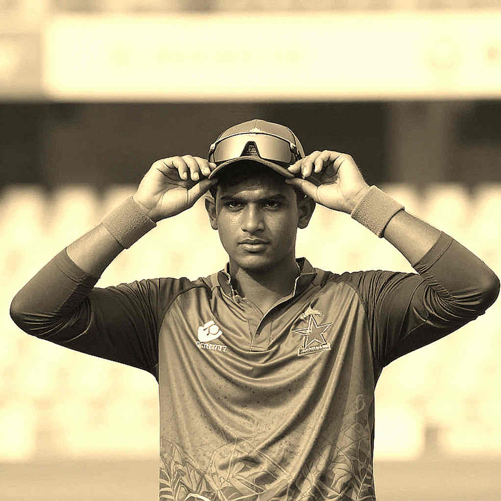 ১৩০/৫-এর পাঠ: হায়দরাবাদে ভারতের মধ্যওভার হারল, ওপেনাররা রইল আলোচনায়